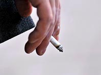 Средний возраст - самое лучшее время, чтобы бросить курить, заявляют врачи