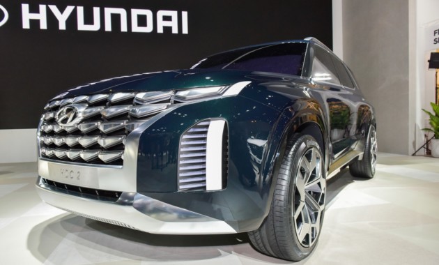 Кроссовер Hyundai Palisade вытеснит из линейки марки Grand Santa Fe. Новинку могут привезти и в РФ