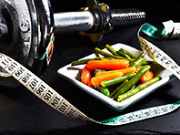 Тренировки помогают соблюдать диету, уверяют исследователи