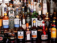 Врачи: порядок употребления алкогольных напитков и похмелье не связаны