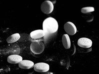 Аспирин смертельно опасен для маленьких детей, напоминают медики